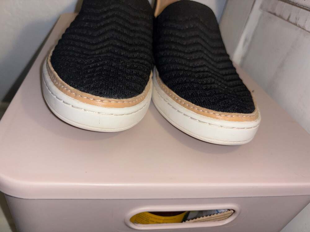 O2: Sammy Chevron black comfy stylish fun daily slip on 8 - Picture 4 of 6